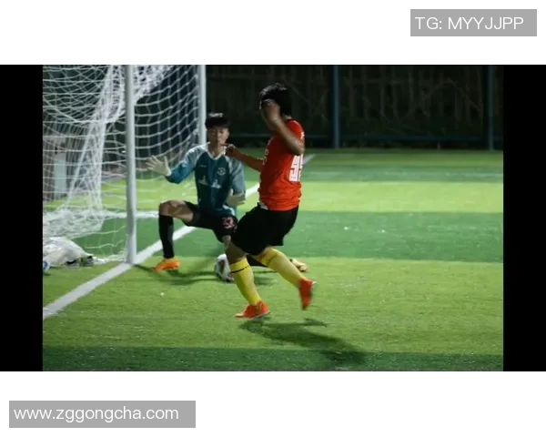 尊重足球明星的奉献与努力让我们共同欣赏他们的精彩瞬间与无尽热情